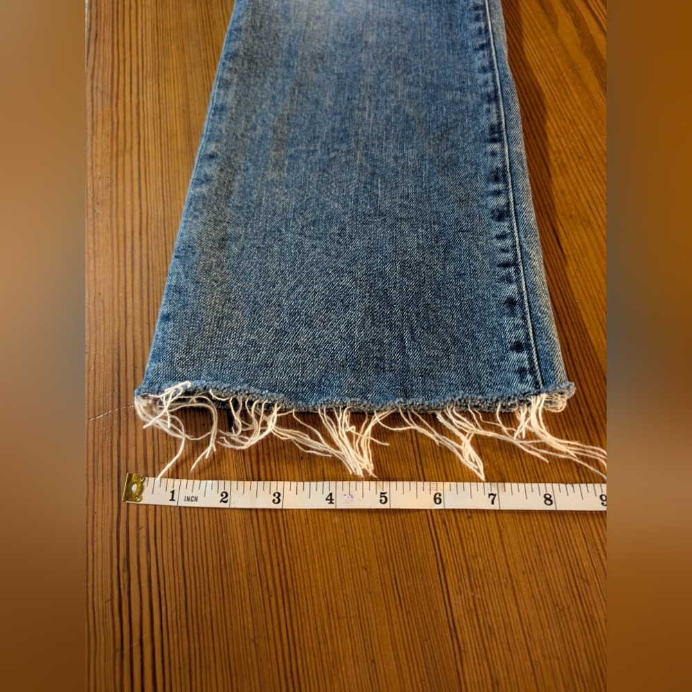 Outerknown Costa Crop Worn Indigo Size 30 - Picture 14 of 14